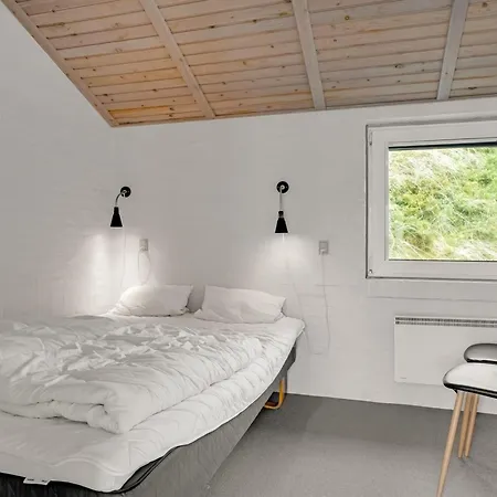 Nimrod - 70m From The Sea By Interhome Feriehus *